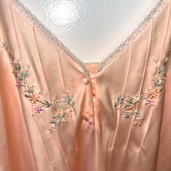 Pale Orange Vintage Dress with Flower Embroidery - Picture 2 of 3